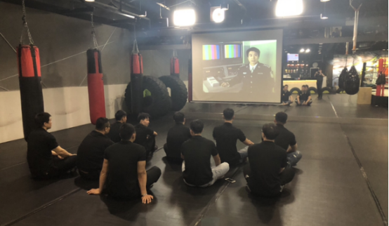 風采展(zhan)示二
