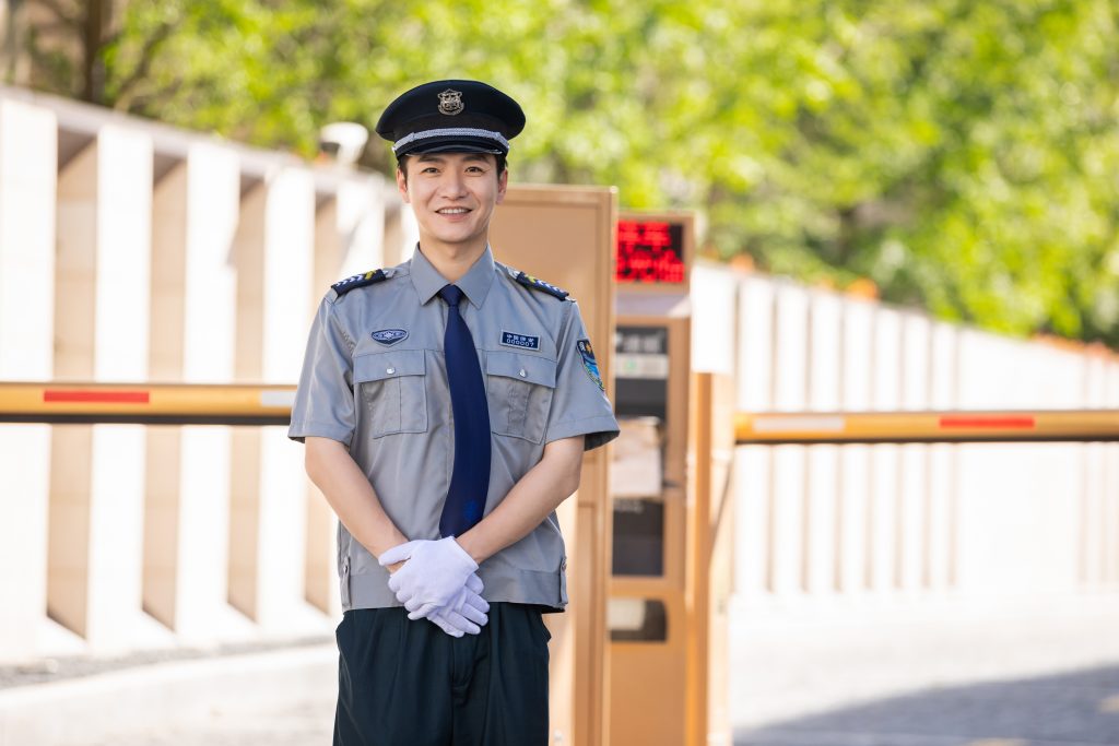 物(wù)業保安(an)咊(he)公(gōng)司保安(an)的(de)不同點